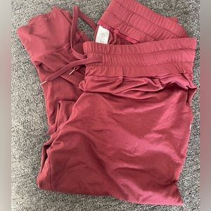 Senita joggers- maroon